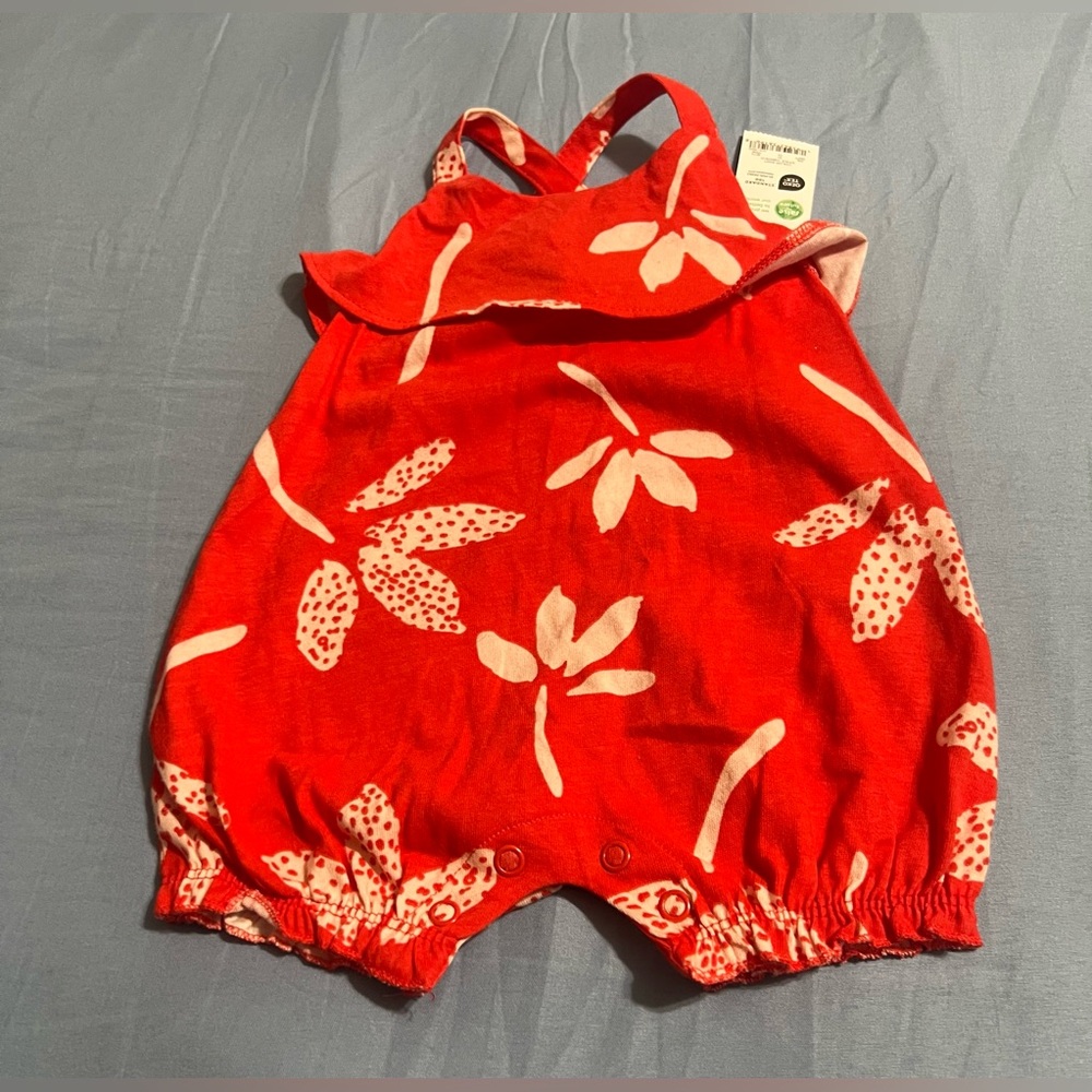 Carter’s Baby Romper Size (3m)
